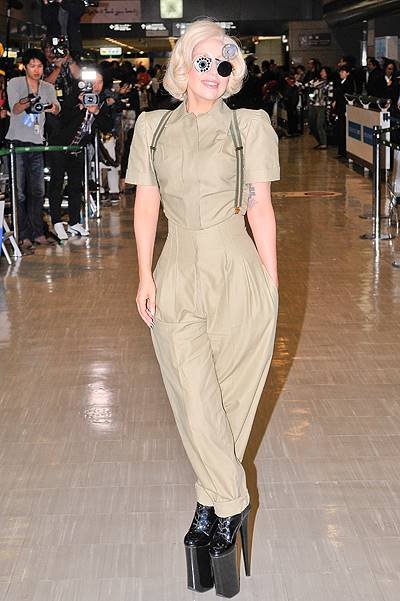 Lady Gaga lands in Japan