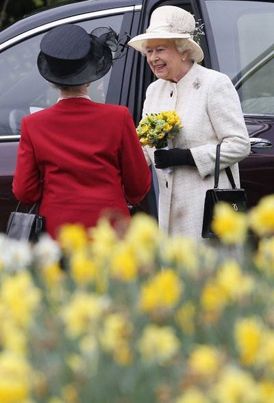 The Queen, Duke Of Edinburgh & Duke Of Cambridge Attend The Windsor Greys Statue Unveiling