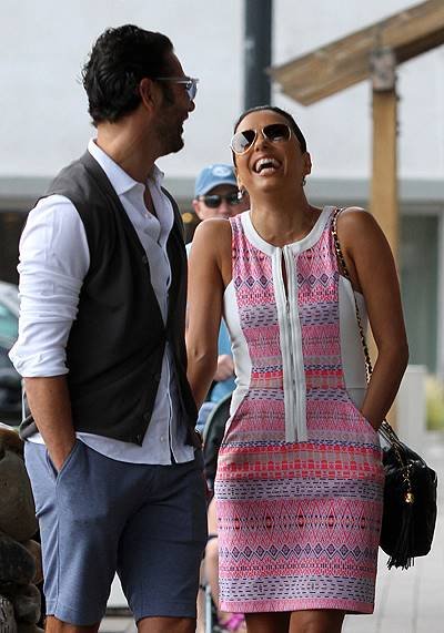 Eva Longoria and boyfriend Jose Antonio Baston holding hands and browsing art in Malibu