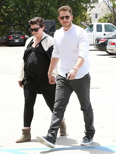 Pregnant, Ginnifer Goodwin holds hands with her husband Josh Dallas while heading to a Medical building in Santa Monica, CA on Monday 050514