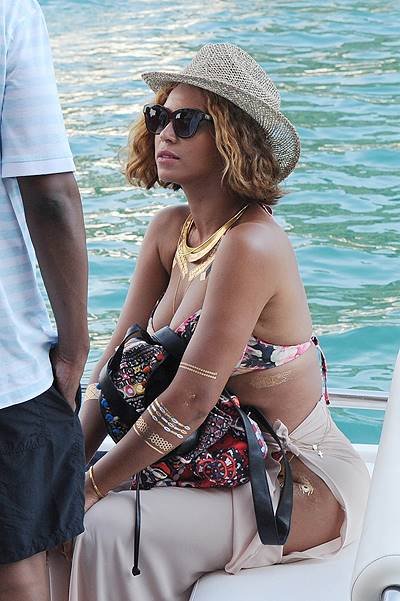 Beyonce and Jay Z on holiday in Portofino, Italy