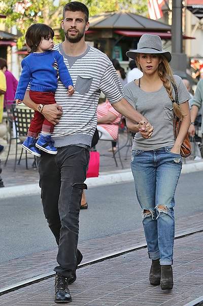 EXCLUSIVE: Shakira and Gerard Pique take their son Milan Pique to The Grove mall in West Hollywood, California